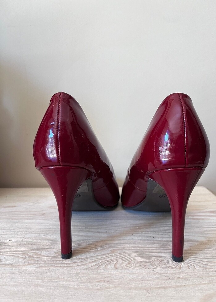 Derimod 38 numara bordo topuklu ayakkabı - Görsel 2