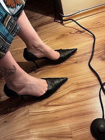 Fellini marka 37 siyah topuklu ayakkabı - Görsel 6