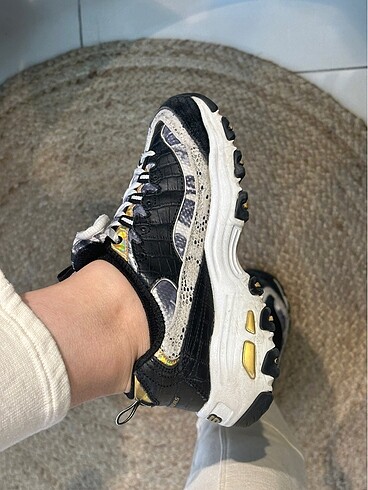37 Beden Skechers kadın