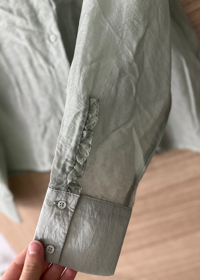 Zara detaylı gömlek - Görsel 2