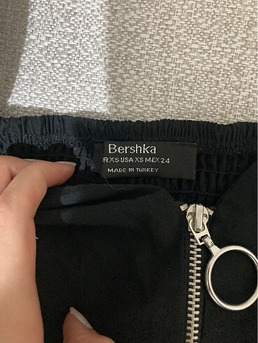 Bershka Bershka balon kol crop