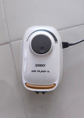  Beden Sobo Sessiz Ayarlanabilir Çift Çıkışlı Akvaryum Hava Motoru