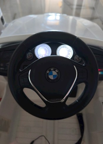 Kraft marka Bmw model akülü uzaktan kumandalı araba. - Görsel 10