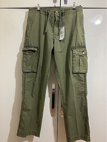 GUESS KARGO PANTOLON