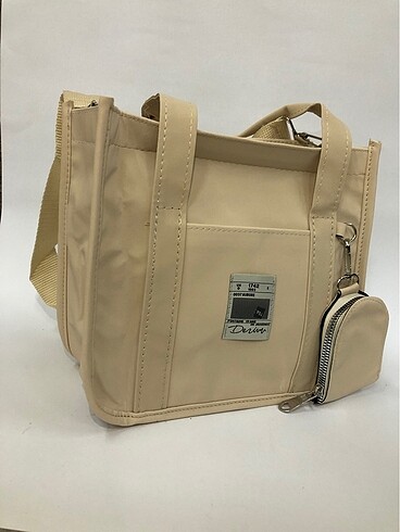 Cüzdanlı deri askılı kol çantası
