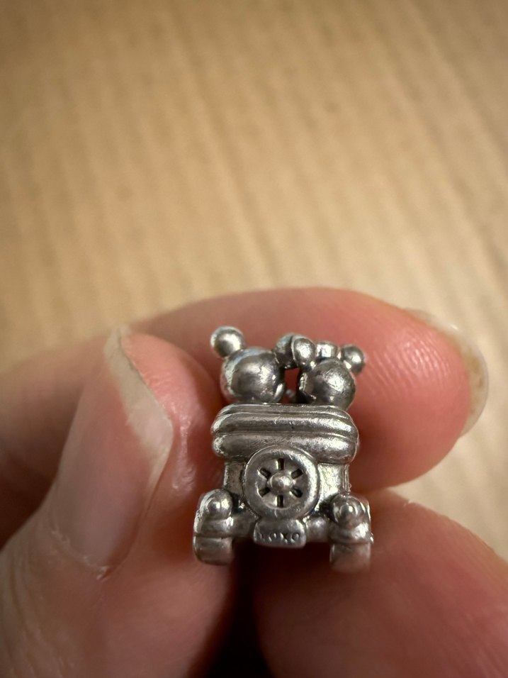 Pandora disney minnie mickey araba Charm - Görsel 4