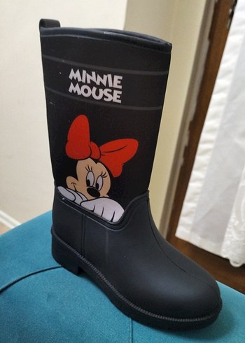 Minnie Mouse Baskılı Siyah Kız Çocuk Botu - Görsel 3