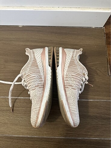 37 Beden Skechers spor ayakkabı