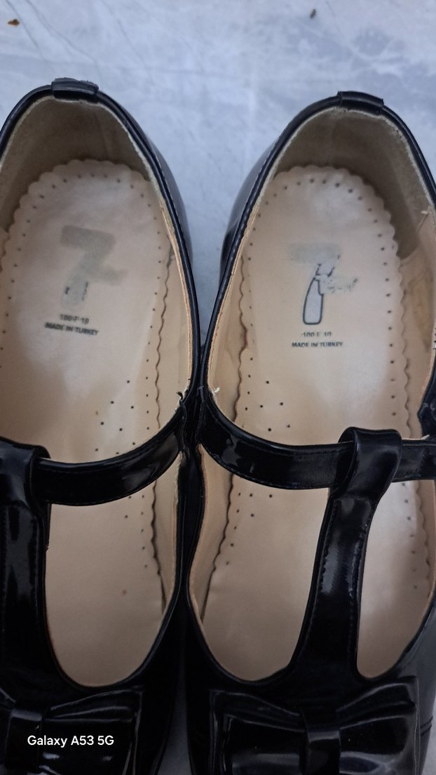 Kız Çocuk Siyah Rugan Tokalı Babet - Görsel 2