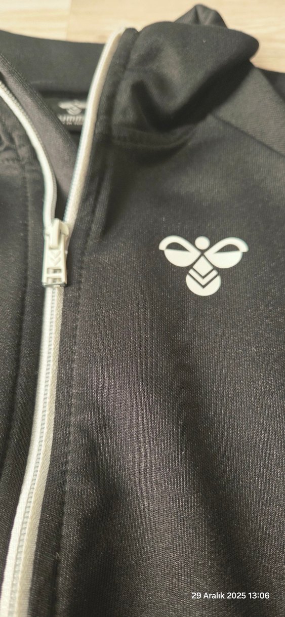 hummel Siyah Fermuarlı Yüksek Yakalı Spor eşofman üstü - Görsel 3