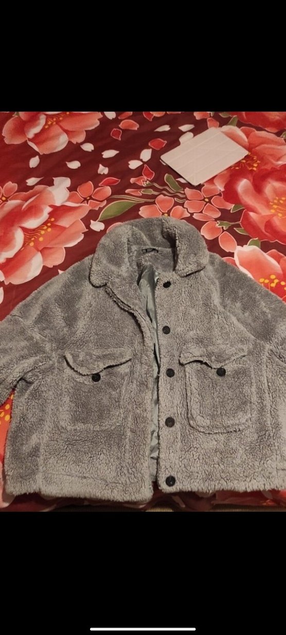 Gri Kadın Peluş Kaban - Görsel 2