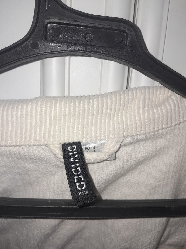 Bej Düğmeli Kadın Ceket - Görsel 2