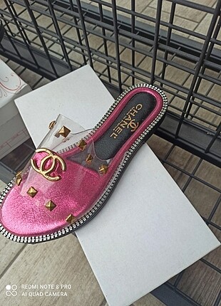 Chanel Renkli mevcut 36 40 numara aralığındadir