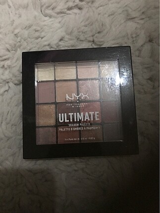 NYX ULTIMATE SHADOW PALETTE WARM NEUTRALS FAR PALETI