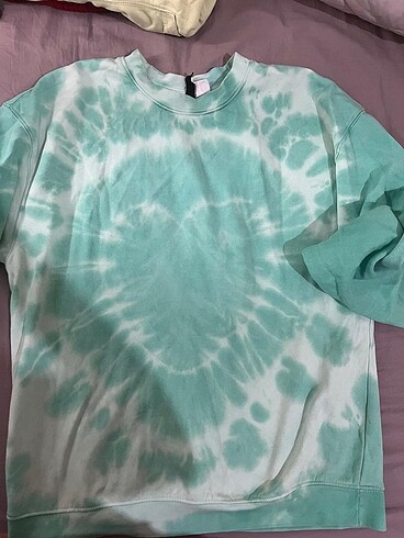 hm batik desenli sweatshirt