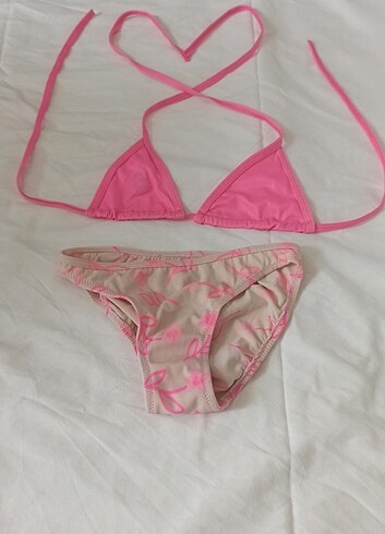 Kız çocuk bikini