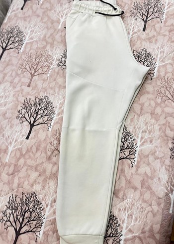 Fermuarlı Beyaz Kadın Eşofman Altı - Görsel 3