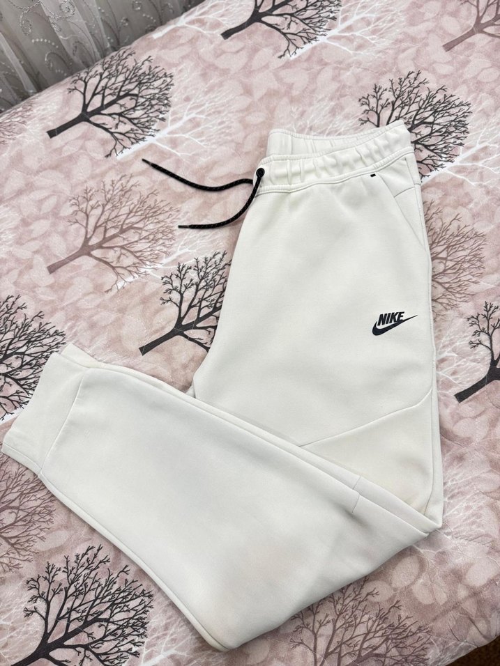 Fermuarlı Beyaz Kadın Eşofman Altı - Görsel 2