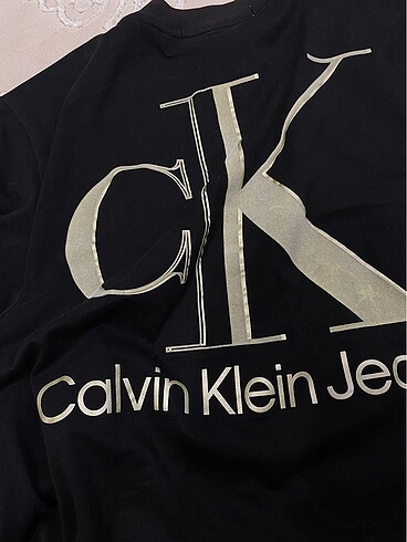 l Beden Calvin Klein Tişört