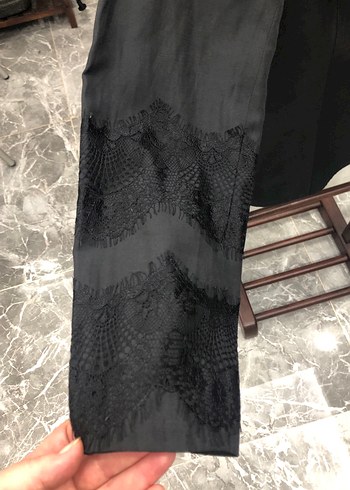 Düğmeli Siyah Midi Kadın Blazer - Görsel 2