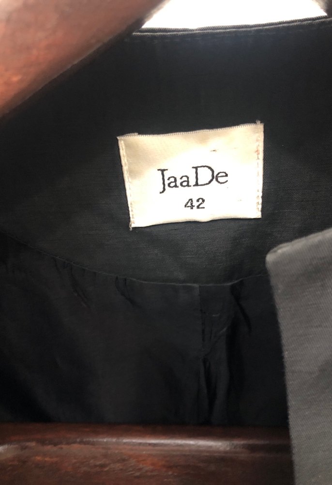 Düğmeli Siyah Midi Kadın Blazer - Görsel 3