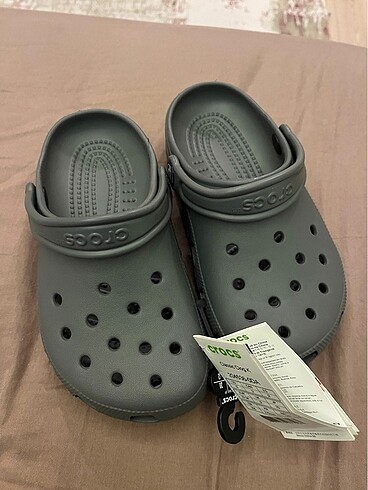Crocs terlik