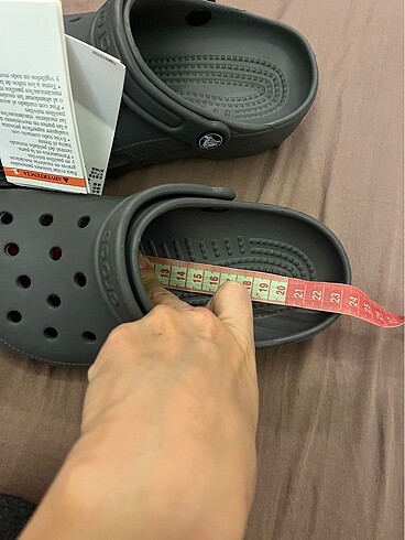 34 Beden gri Renk Crocs terlik