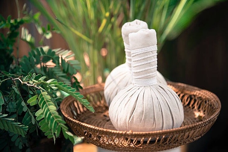 Herbal Massage Compress