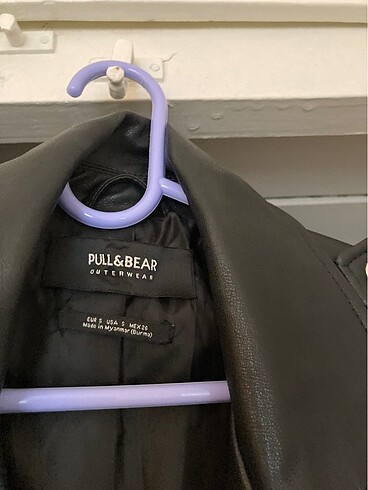 Pull and Bear kısa deri ceket