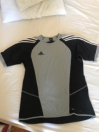Adidas erkek tişört