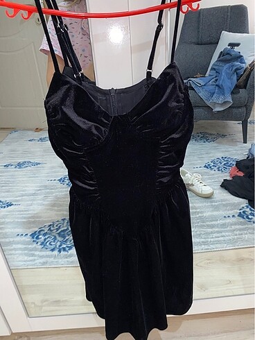 xs Beden siyah Renk Bershka kadife korse elbise