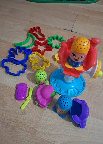 Play Doh oyun hamuru seti
