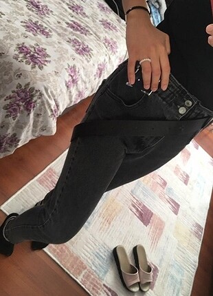26 Beden gri Renk Yüksek bel mom jean