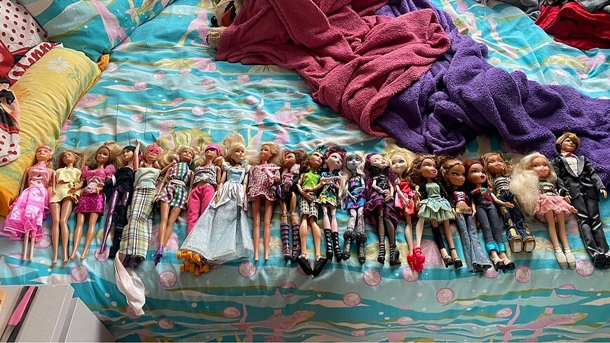 Barbie, Monster High, Ever After High, Bratz oyuncaklar