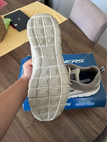 45 Beden Skechers 45 Bej