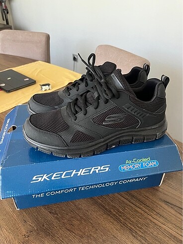 Skechers 45 siyah