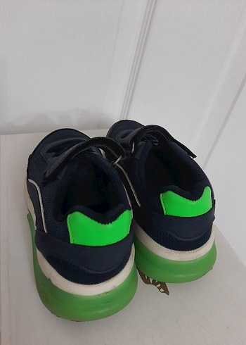 Erkek Çocuk Lacivert Renkli Spor Ayakkabı - Görsel 2