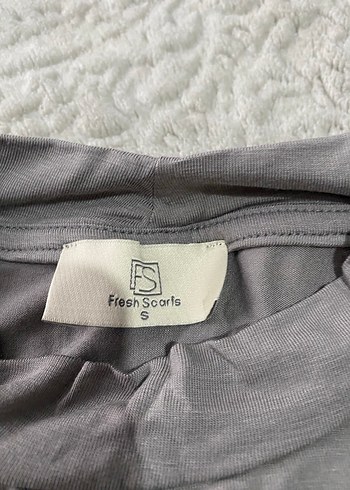 Gri Kolsuz Yüksek Yakalı Kadın Atlet - Görsel 5