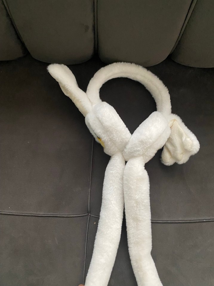 Beyaz Peluş kulaklik - Görsel 4