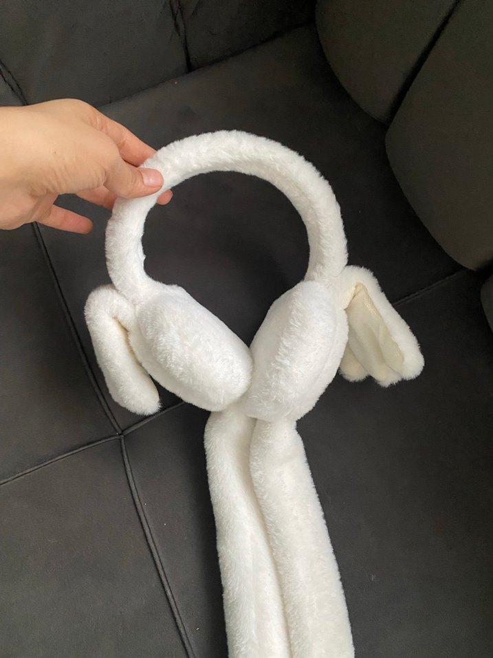 Beyaz Peluş kulaklik - Görsel 2