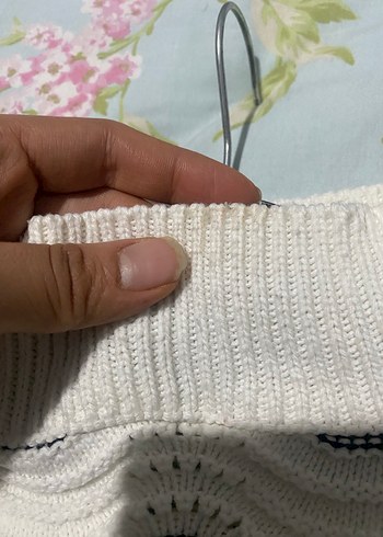 Zebra Desenli Yüksek Yakalı Kadın Kazak - Görsel 2