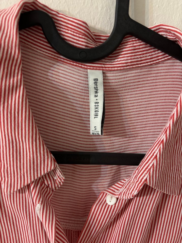 Düğmeli Kısa Kollu Pembe Keten Gömlek - Görsel 3