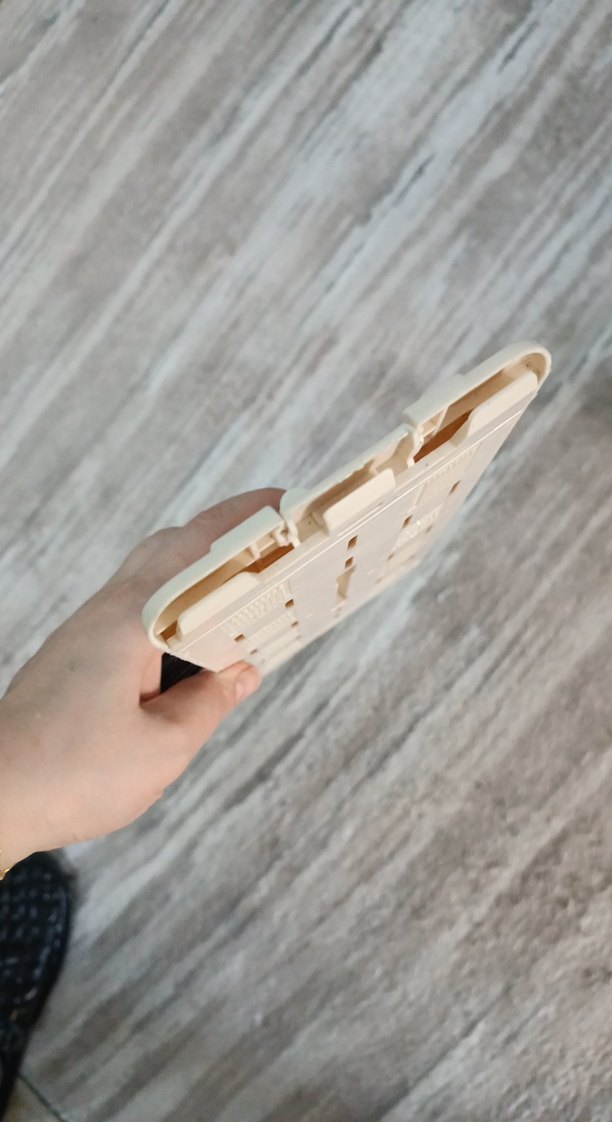 Kahverengi Vakum Temizleyici Aparatı - Görsel 3