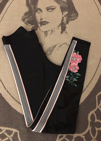 H&m Detaylı Siyah Kadın Tayt