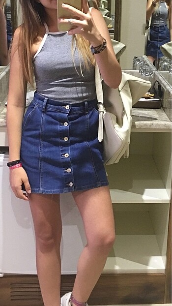 Mini denim kot etek düğmeli