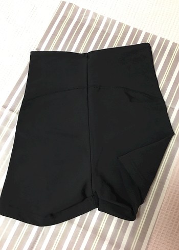 Siyah Toparlayıcı spor şort - Görsel 7