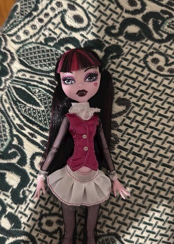 Koyu Pembe Kız Bebek Oyuncak