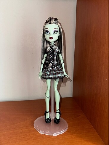 Monster high w2 Frankie
