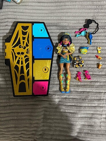 Monster High Skulltimate Secrets Cleo