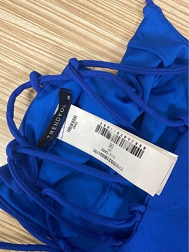 36 Beden mavi Renk Sırtı açık saks mavisi crop